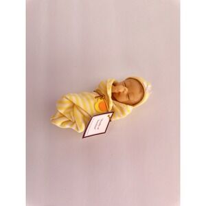 Ashton Drake Bundle of Sunshine Issue #3 Lifelike Baby Doll by Sherry Rawn 4"